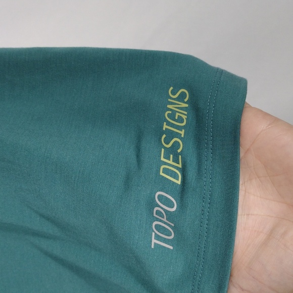 NWT Topo Designs Caribbean Global Flip Reverse Tek Tank Women's Size Small - Picture 9 of 9